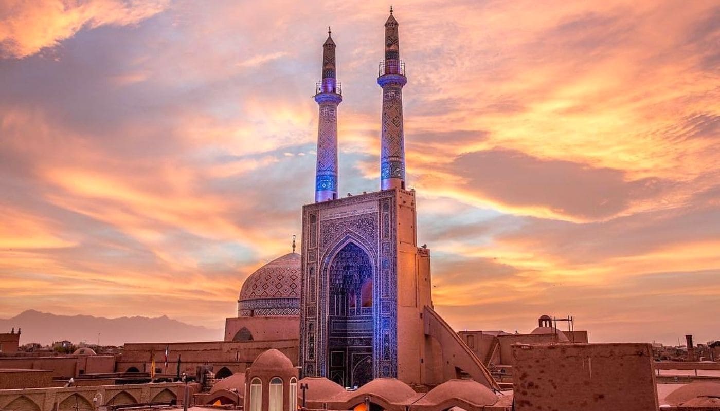 Тур в Иран соборная мечеть Йезд - GoIran