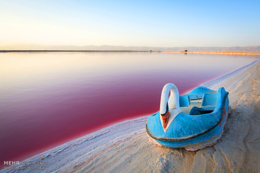 Mehr News Agency - Dried Maharloo Lake