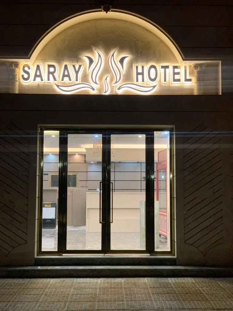 Saray Hotel, Ардебиль